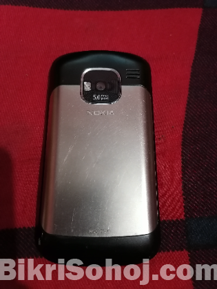 Nokia E-5 এবং নোকিয়া আশা